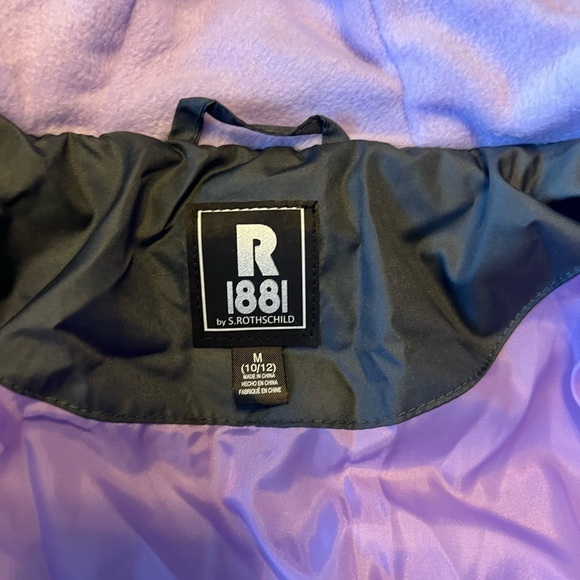 Girls puff jacket size medium, new without tags - Picture 4 of 4